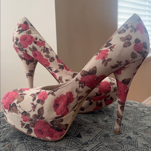 Kate & Mel rose heels - Picture 3 of 3